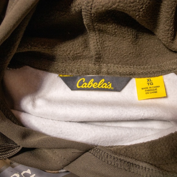 Cabela's Hoodie - Picture 2 of 5